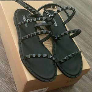 Steve Madden Jelly Sandals